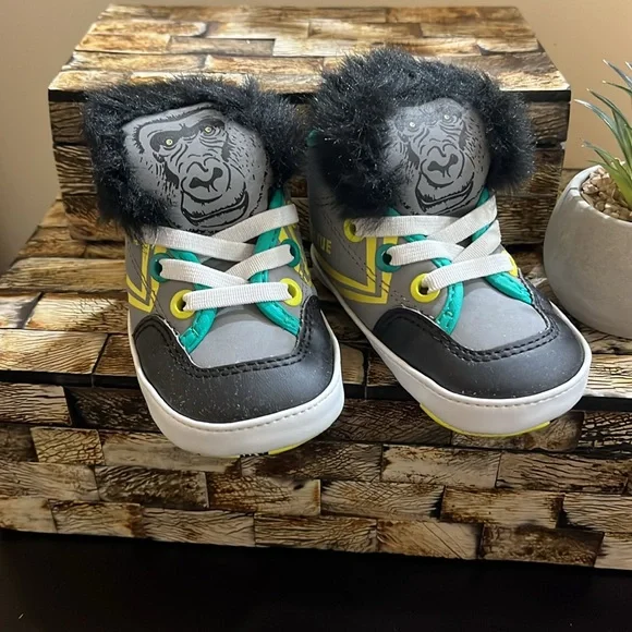 Host Pick🎈FEIYUE Baby Unisex Delta Mid Animal Fur-Lined Shoes Gorilla - Size 2 - Picture 7 of 16